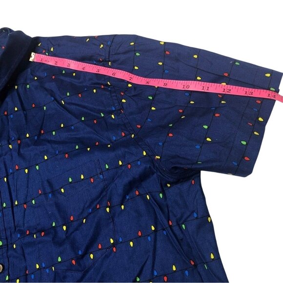 Sovereign Code Christmas Lights Shirt Mens Blue Holiday Button Short Sleeve Sz L - Picture 8 of 8